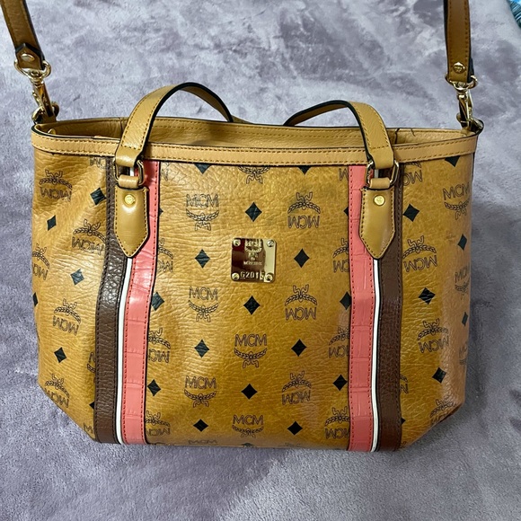 MCM Authentic Pre Loved 2 way Tote Bag - Picture 2 of 11